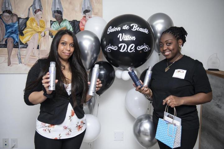 Salon de Coiffure avec Pose d'Extensions à Montréal, Extensions Capillaires Montréal